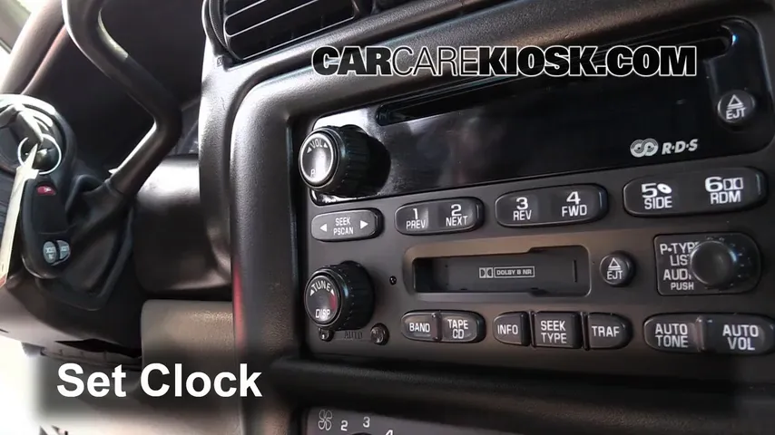 2004 Chevrolet Venture LS 3.4L V6 Clock